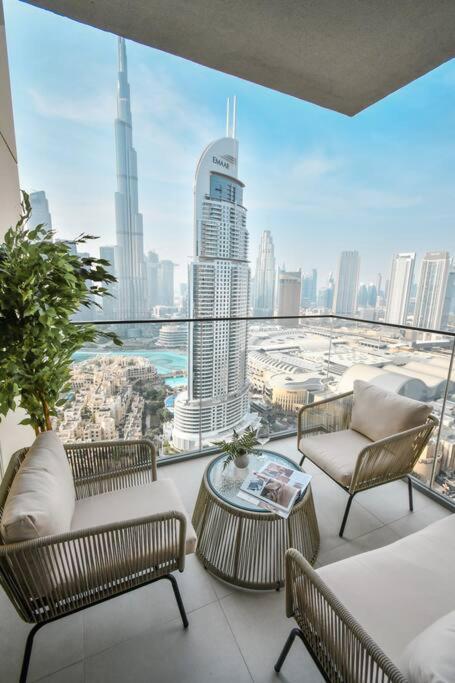 Appartement Burj Roayle-magical Burj & Fountain Sky Views 3+ 1 Bedroom *