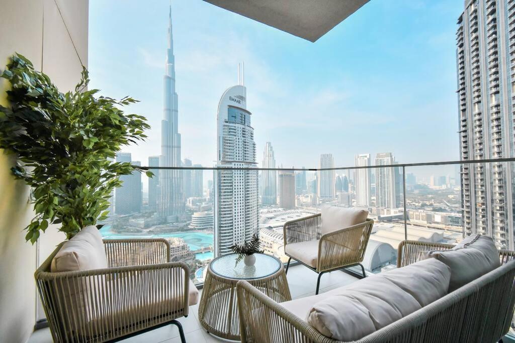 Burj Roayle-magical Burj & Fountain Sky Views 3+ 1 Bedroom Appartement