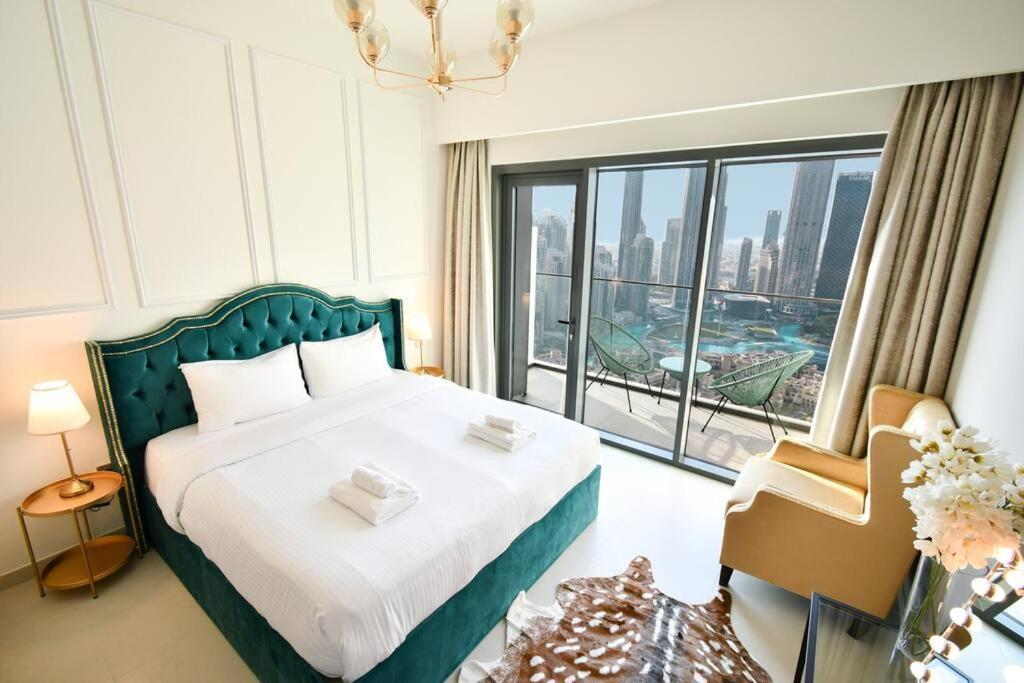 Burj Roayle-magical Burj & Fountain Sky Views 3+ 1 Bedroom Appartement
